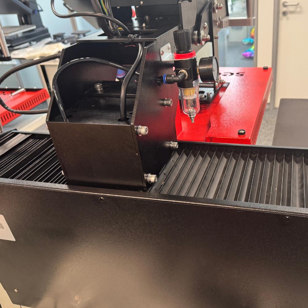 Limited-Edition Secabo TPD7 Smart x Laser inkl. 10m DTF-Drucke