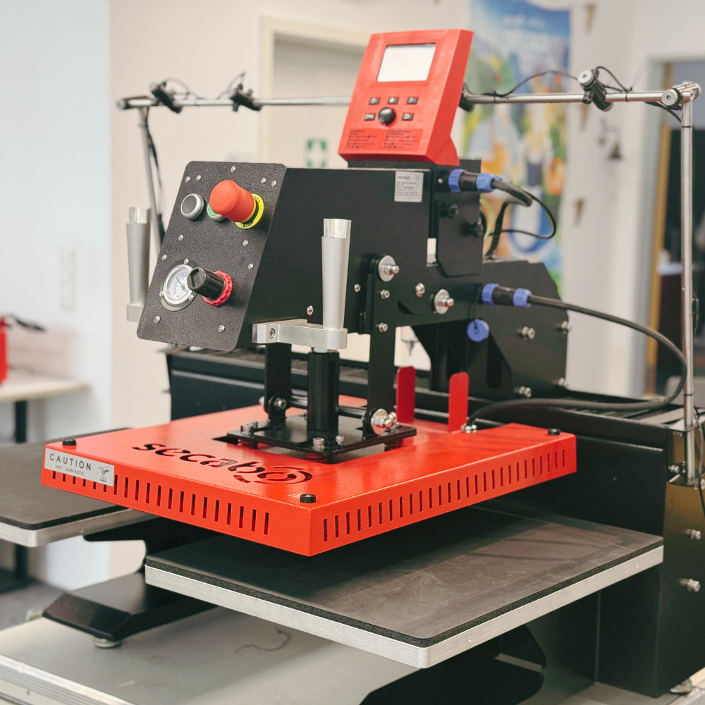 Limited-Edition Secabo TPD7 Smart x Laser inkl. 10m DTF-Drucke